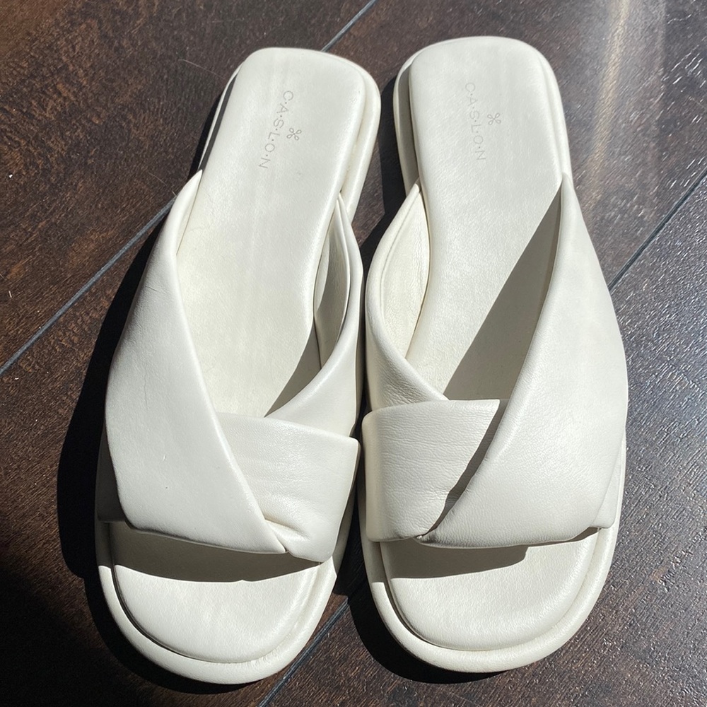 Cute Sandals. Can Use For Size 7 & 7.5 - image 1